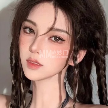 二月氧气化妆造型工作室