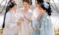 山海月汉服摄影工作室