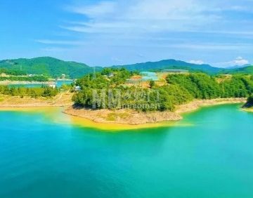 瀛湖