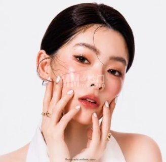 拾艺美妆造型工作室