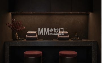 两边肩背一起松：北京石景山区八角双人四手SPA怎么挑